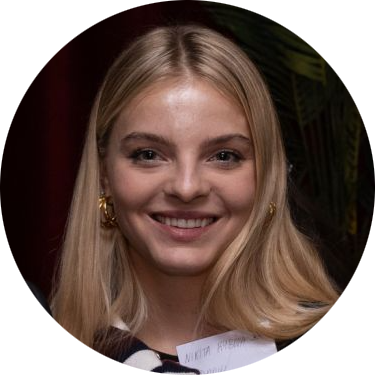 Nikita Rybová, IDnow